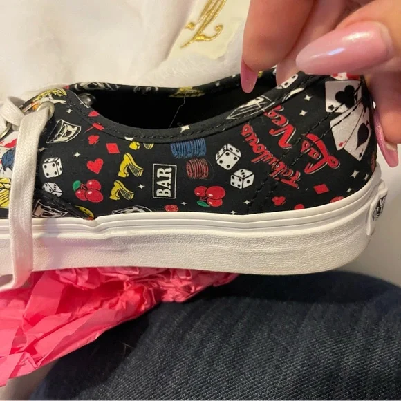 Limited Edition Las Vegas Vans Size 8.5 Women’s Size 7 Men’s Sneaker Shoes - Picture 12 of 13
